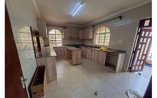 Five bedrooms for Rent in Nairobi