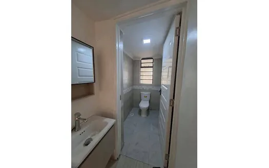 Five bedrooms for Rentals in 