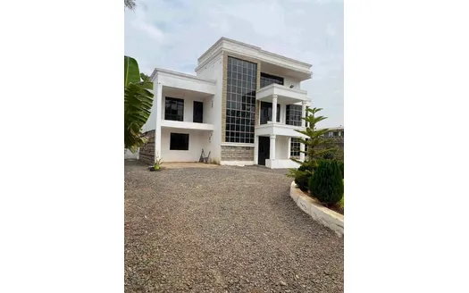 Five bedrooms for Rent in Nairobi