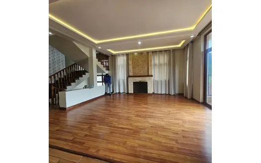 Five bedrooms for Rentals in Kianjogu