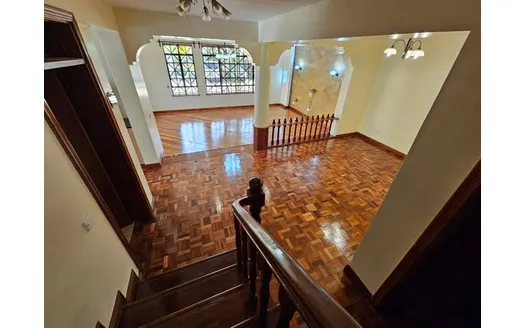 Five bedrooms for Rent in Nairobi