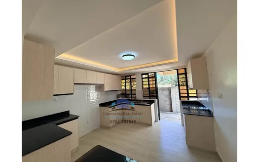 Five bedrooms for Rent in Rungiri