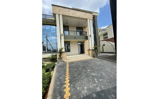 Five bedrooms for Sale in Nairobi