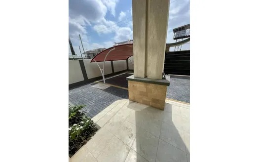 Five bedrooms for Sale in Nairobi