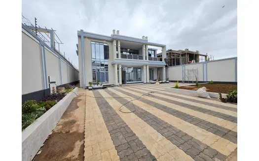 Five bedrooms for Sale in Ruiru
