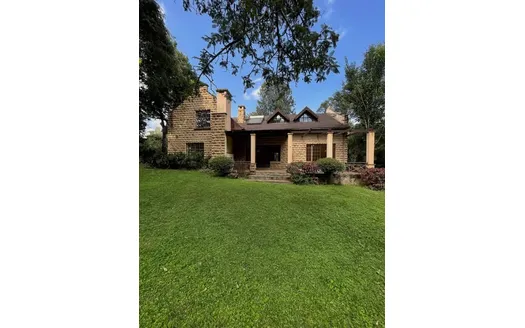 Five bedrooms for Sale in Nairobi