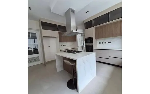 Five bedrooms for Sale in Kiambu