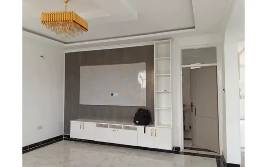 Five bedrooms for Sale in Nakuru