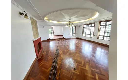 Four bedrooms for Rentals in Nairobi