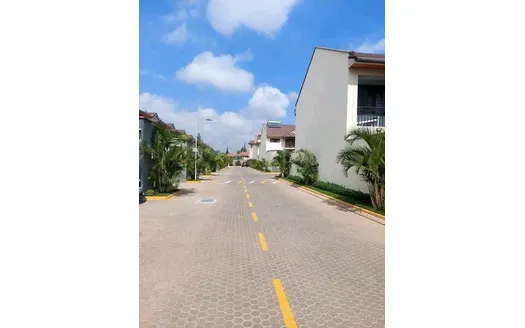 Four bedrooms for Rentals in Nairobi