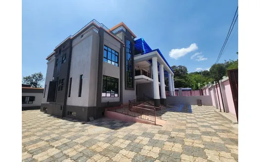 Four bedrooms for Rentals in Nairobi