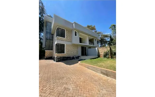Four bedrooms for Rentals in Nairobi