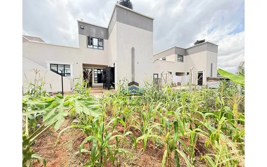 Four bedrooms for Sale in 