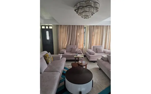 Four bedrooms for Sale in Kamulu
