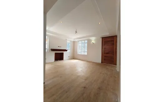 Four bedrooms for Sale in 