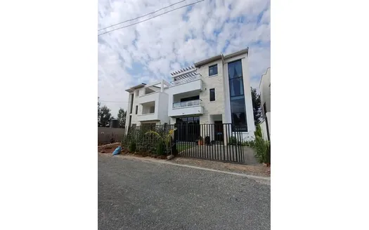 Four bedrooms for Sale in Nairobi