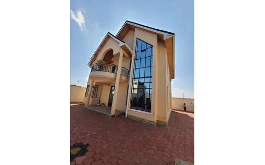 Four bedrooms for Sale in Ruiru