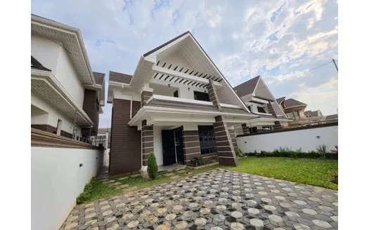 Four bedrooms for Sale in Ruiru