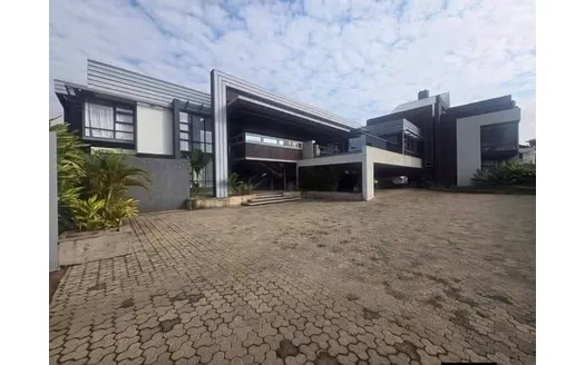 Seven bedrooms for Sale in Nairobi