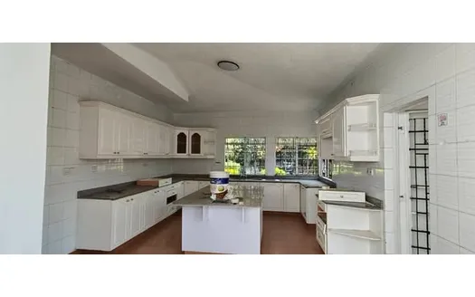 Seven bedrooms for Rent in Nairobi