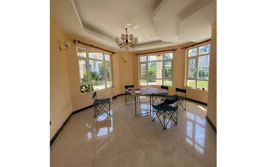 Six bedrooms for Rent in Nairobi