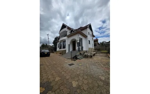 Six bedrooms for Rentals in Ngong