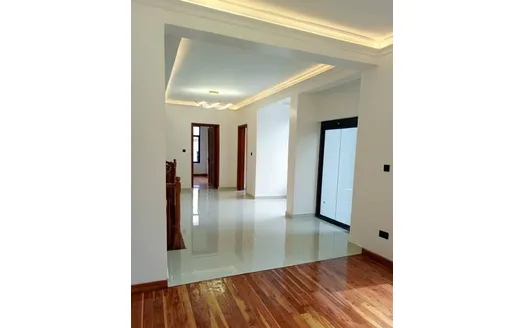 Six bedrooms for Sale in Nairobi