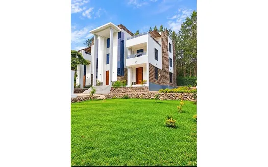 Six bedrooms for Sale in Nairobi