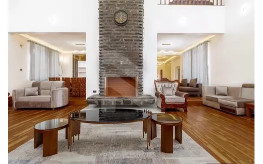 Six bedrooms for Sale in Nairobi