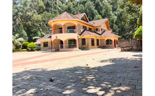 Six bedrooms for Sale in Eldoret