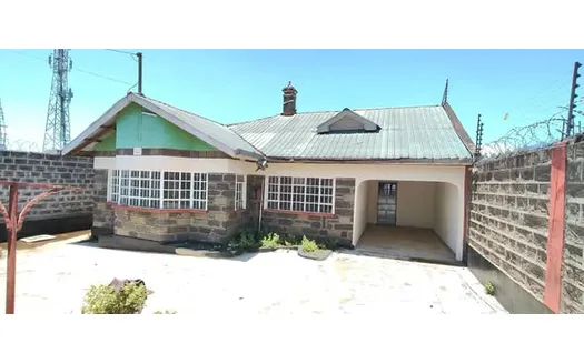 Three bedrooms for Rent in Nakuru