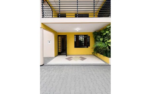 Three bedrooms for Rent in shooters