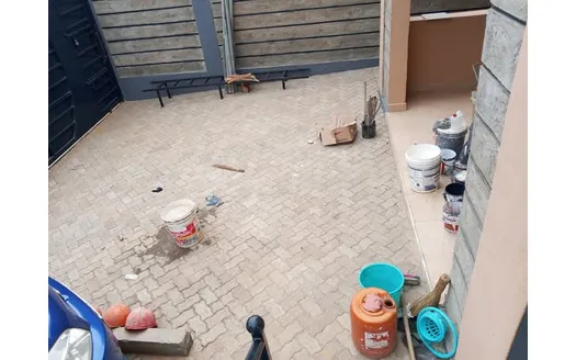 Three bedrooms for Rent in Kenyatta Road