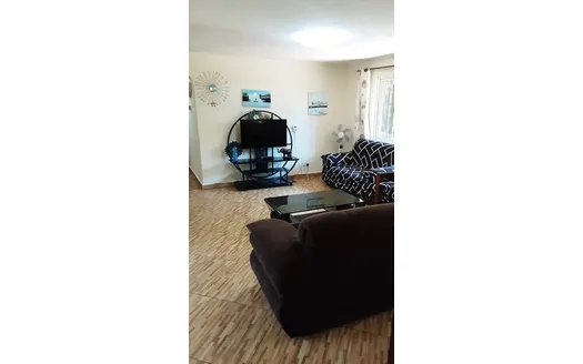 Three bedrooms for Rentals in 
