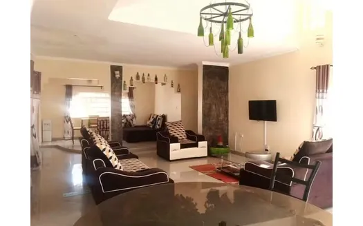 Three bedrooms for SALE in Mawanga