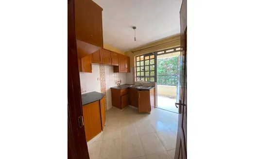 Three bedrooms for Rent in 
