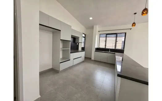 Three bedrooms for Sale in Ruiru