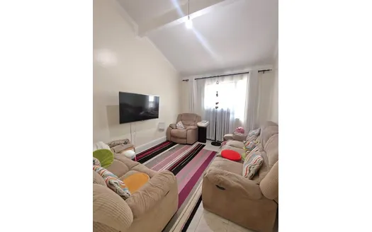 Three bedrooms for Sale in Nairobi