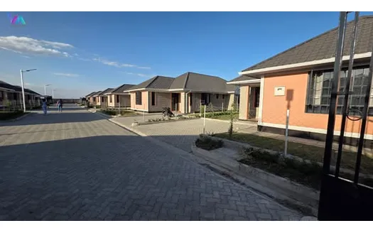 Three bedrooms for Sale in Syokimau