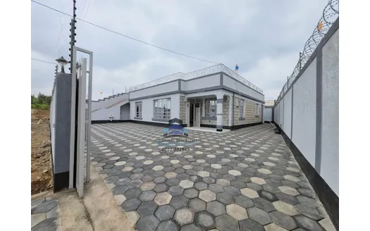 Three bedrooms for Sale in Ruiru