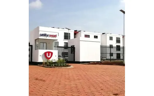 Two bedrooms for Sale in Tatu City